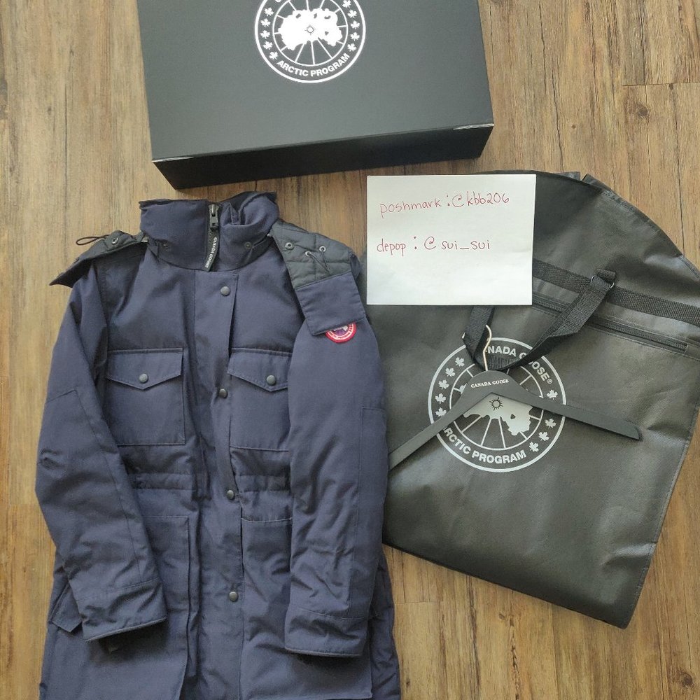Canada Goose Women's Gabriola Parka, Size: M, Color: Admiral Blue